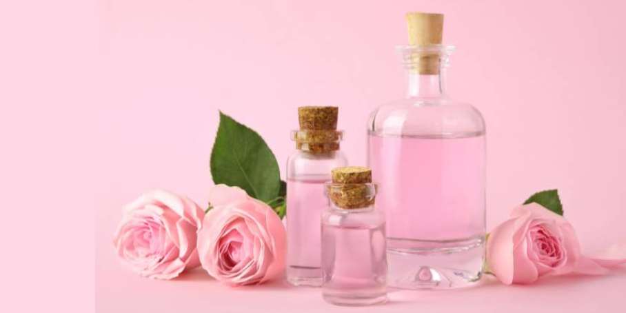 Rose Water for a Healthy and Glowing skin